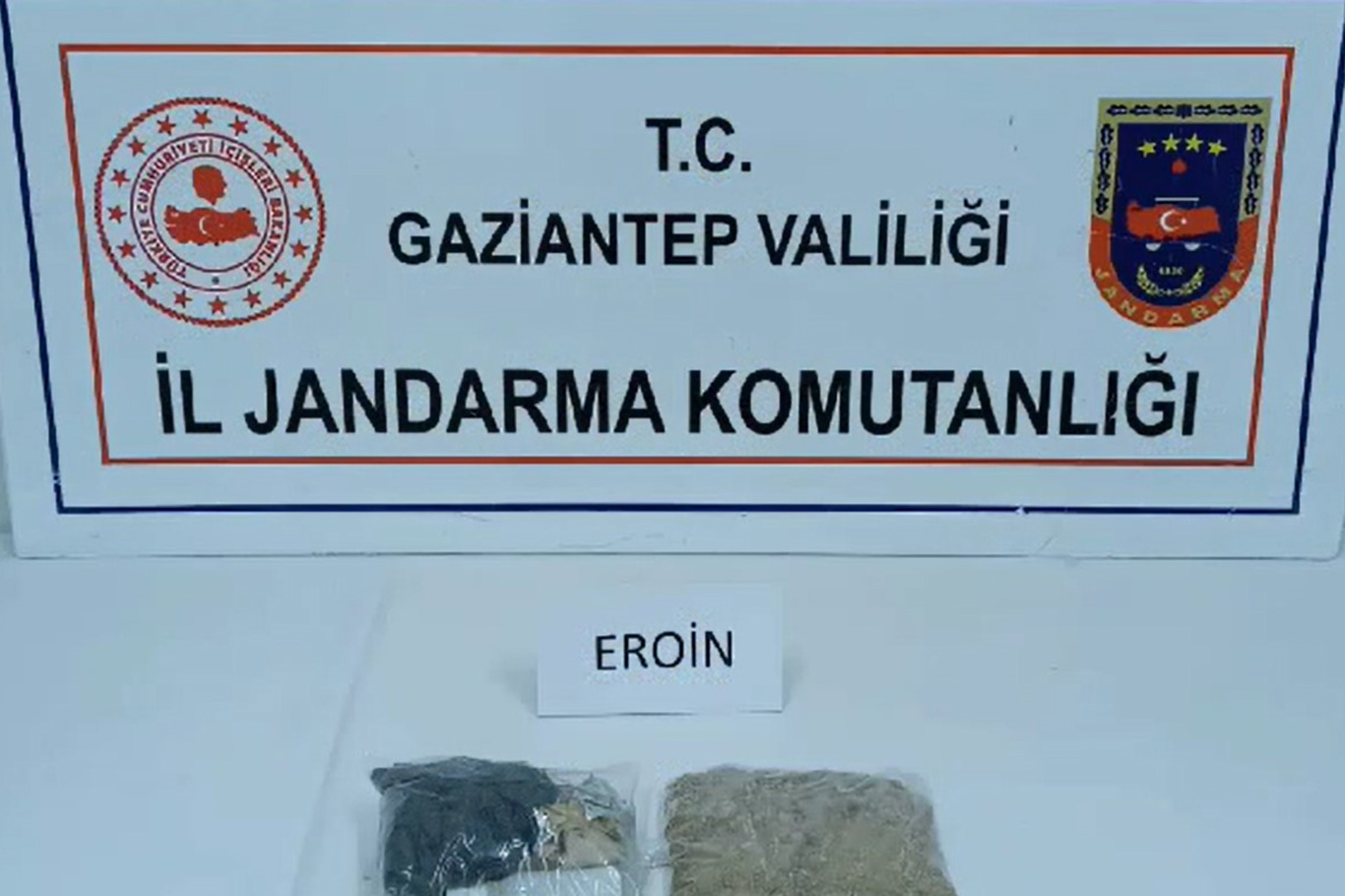 gaziantepte-uyusturucu-ve-kacakcilik-operasyonlari-yapildi-f09b3173