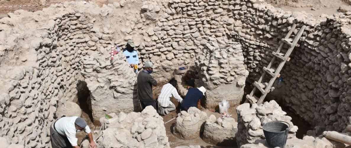 Eski Diyarbakır Cezaevi'nde Gre Fılla Höyüğü'nde bulunan 11 bin yıllık tarihi eserler sergilenecek