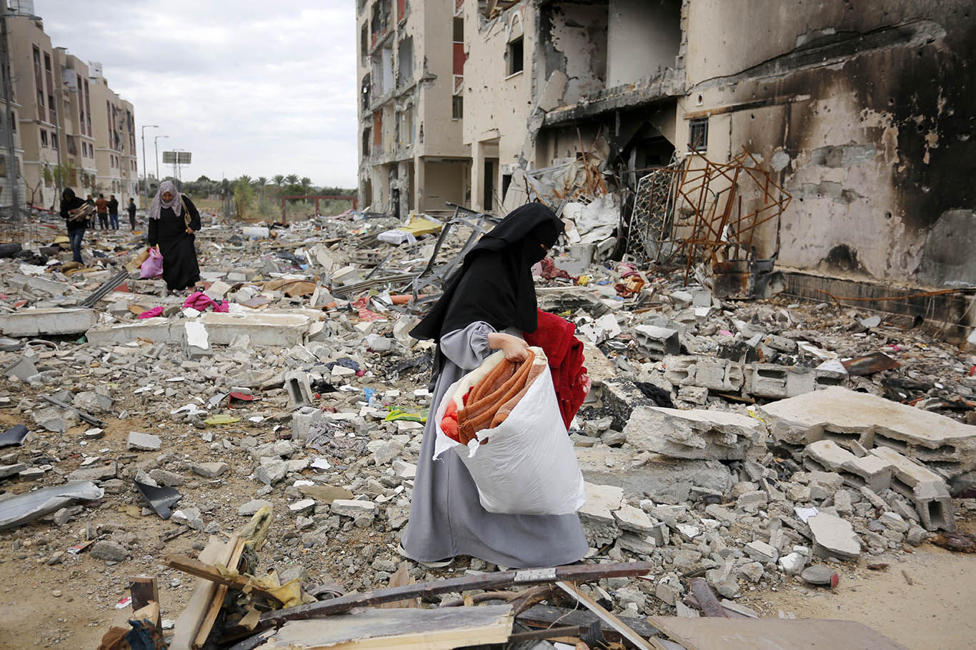 UNRWA: Gazze'de güvenli yer yok, insanlar ölümü bekliyor gibi