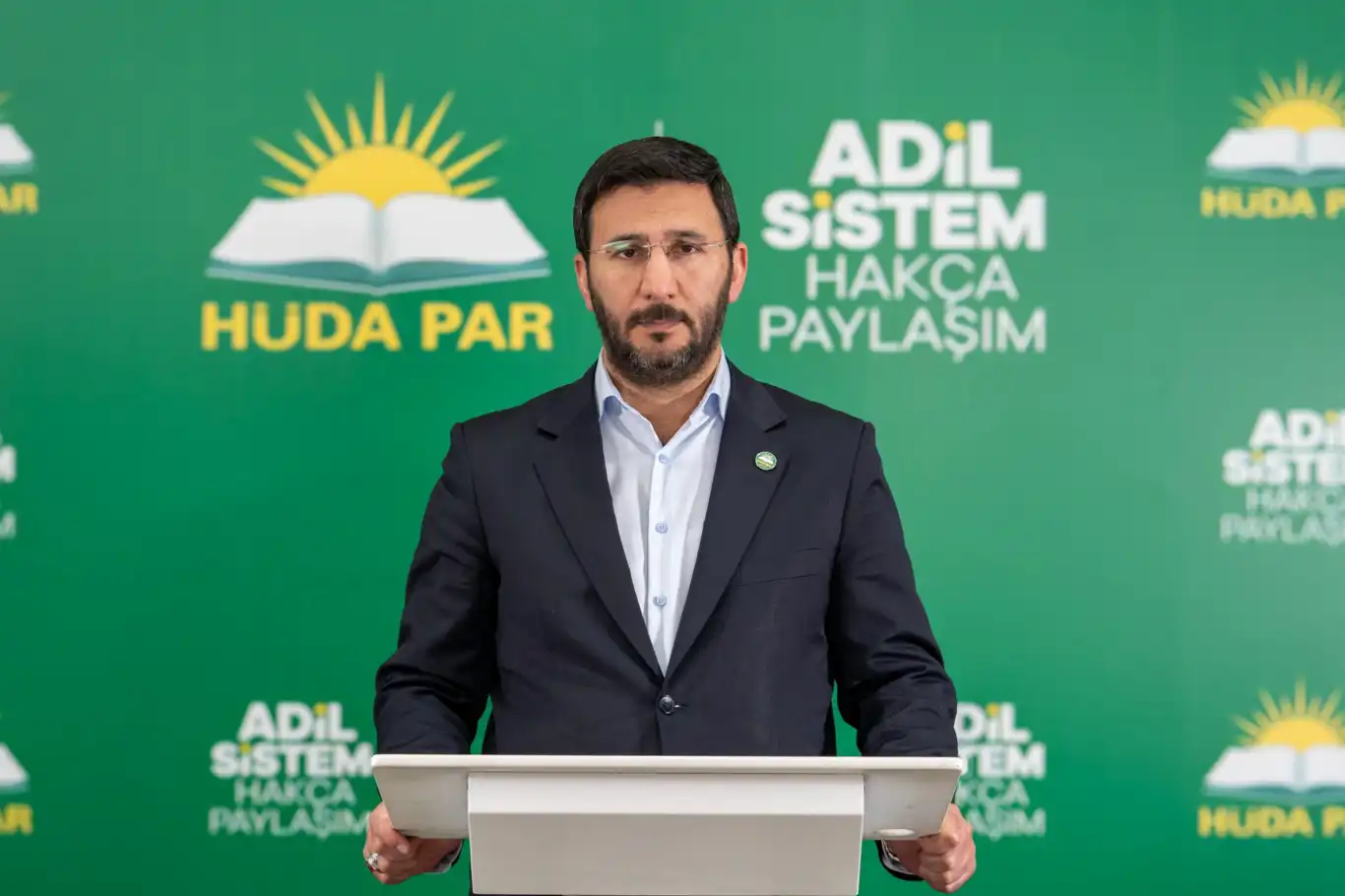 Hudapar; Suriye Arap Cumhuriyeti’nin adı değişsin, Suriye Cumhuriyeti olsun