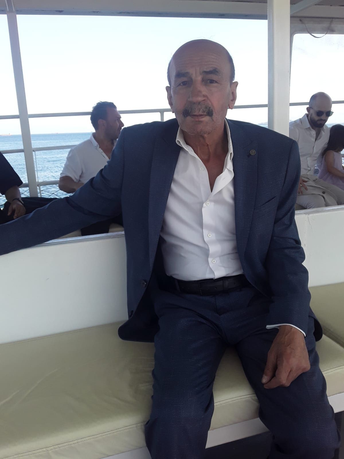 649576757 4183903368493855 3321558747391790844 N