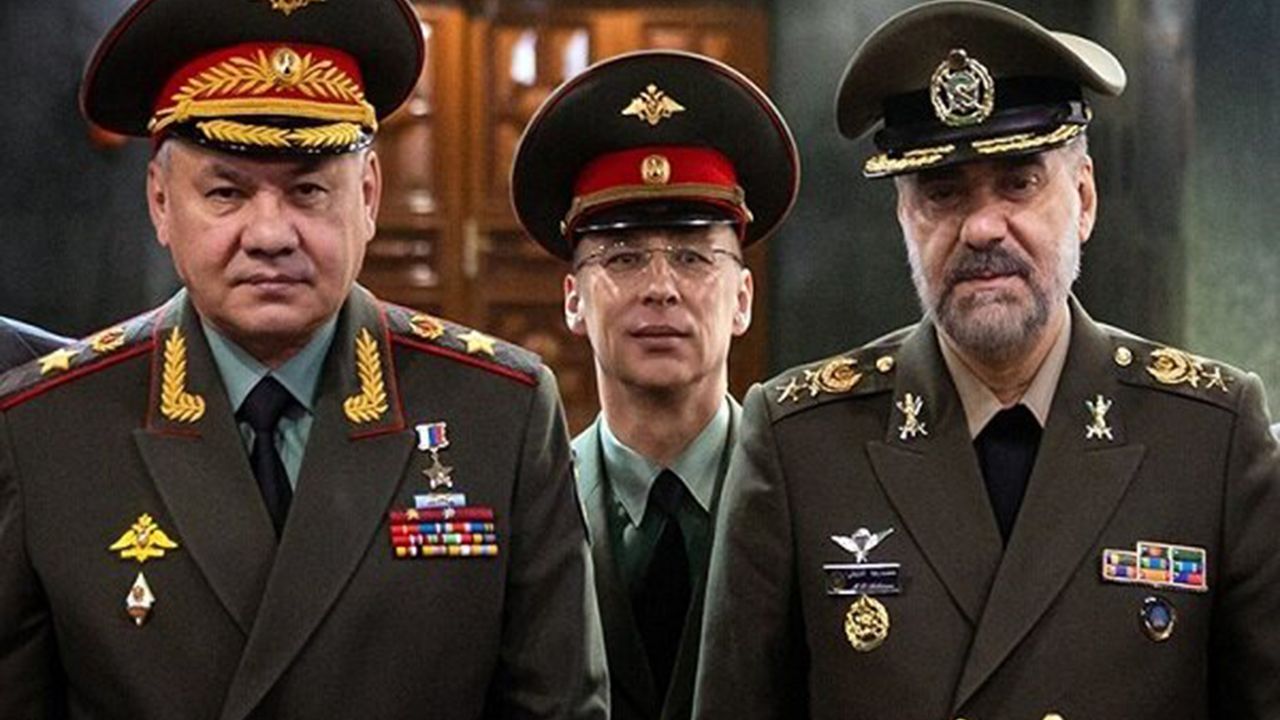 Şoygu: İran, Rusya'nın Orta Doğu'da stratejik ortağıdır