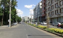Diyarbakır'da sıcaklar vatandaşları eve hapsetti!