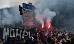 Marsilya’da polis şiddeti protestosunda 7 polis gözaltına alındı