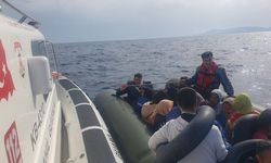 İzmir’de düzensiz göçmenlere Sahil Güvenlik’ten kurtarma operasyonu