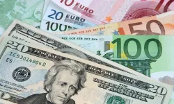 Dolar 27 TL’nin üzerinde, Euro 29,70 TL’de