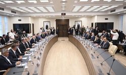 ilk zam teklifinin yarın sözleşme masasına sunulması bekleniyor