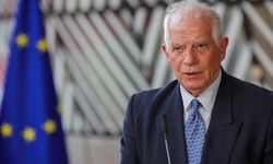 Borrell resmi temaslarda bulunmak üzere Gürcistan'a gitti