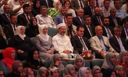 "Dinimizi ve Kitabımızı öğrenmenin ehemmiyetini çocuklarımıza rol model olmakla kavratabiliriz"