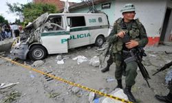 Polis karakoluna bomba yüklü araçla saldırı: 1 ölü, 11 yaralı