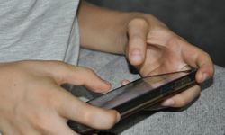 Psikolog Sınat: Çocukların dijital bağımlılıktan kurtulmaları iyi iletişimle mümkündür