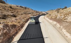 Türkmen Vadisi Alternatif Çevre Yolu'nda ilk asfalt döküldü