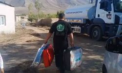 Umut Kervanı Van’dan selzedelere yardım