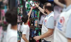 Yetimler Vakfı yetim çocuklara kırtasiye yardımında bulundu
