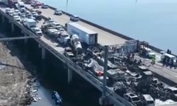 ABD'de zincirleme trafik kazası: 7 ölü 25 yaralı