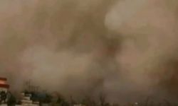 Afganistan'daki deprem bölgesinde şiddetli fırtına