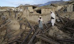 Afganistan'daki depremlerde can kaybı artıyor