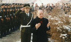 Aliya İzzetbegoviç, vefatının 20'nci yılında rahmetle anılıyor