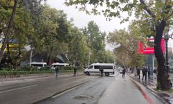 Ankara'da şüpheli bir paket patlatıldı
