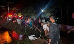 Bangladeş'te Hamoon siklon fırtınası etkili oluyor: 3 ölü