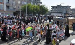 Batmanlı anneler, Gazze'de katledilen kadın ve çocuklar için yürüdü