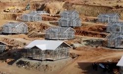 Deprem bölgesinde 100 bin köy evi çelikten yapılacak