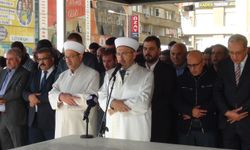 Filistinli şehitler için gıyabi cenaze namazı kılındı