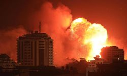 Gazze'de 140'ı çocuk 687 şehit