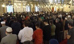 Gazze'de şehid edilenler için İstanbul'da gıyabi cenaze namazı kılındı