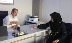 Gazze'deki Müslümanlar için küpelerini bağışladı