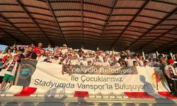 İpekyolu’nda çocuklar ilk kez stadyumda maç izledi
