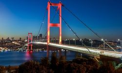 İstanbul Boğazı yeniden gemi trafiğine açıldı