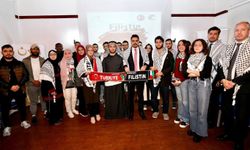 YTB Başkanı Eren Filistinli öğrencilerle bir araya geldi
