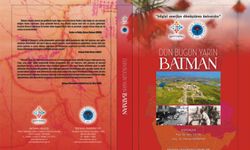 BÜ yayınları tarafından hazırlanan Batman kitabı çıktı