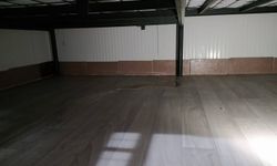 Depremzedelerin kaldığı prefabrik evleri su bastı