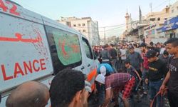 Filistin Kızılayı: Hastane çevresinde bombardıman nedeniyle ambulanslar çıkış yapamıyor