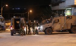 İşgalci siyonistler Batı Şeria'da 40 Filistinliyi alıkoydu