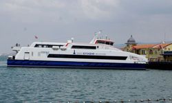 İzmir'de arabalı vapur seferleri iptal edildi