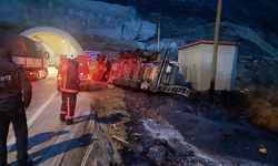 Malatya’da "sülfürik asit" yüklü tanker ile kamyonet çarpıştı: 2 yaralı