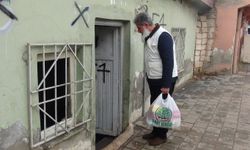 Umut Kervanı Batman'da sel mağdurlarına gıda yardımı yaptı