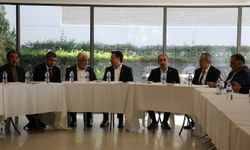 Yapıcıoğlu'ndan Babacan'a taziye ziyareti