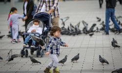 İhtiyaç sahibi ailelerin çocuklarına 587 milyon lira destek