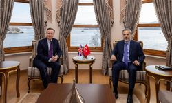 Bakan Fidan, İngiliz mevkidaşı Cameron ile görüştü