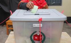 Bangladeş genel seçimler için sandık başına gidecek