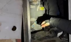 Çekicinin dorsesinde 24 düzensiz göçmen yakalandı