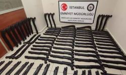 Durdurulan araçta 86 pompalı tüfek çıktı