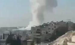 İşgal rejimi Şam'ın Mezze Semti'nde bir binayı bombaladı