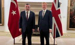 Cumhurbaşkanı Yardımcısı Yılmaz, İngiltere Başbakan Yardımcısı ile görüştü