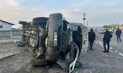 İşçi taşıyan minibüs kaza yaptı: 7 yaralı