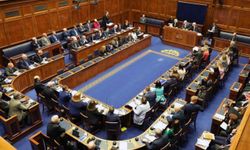 Kuzey İrlanda'da Michelle O'Neill başbakan olarak seçildi